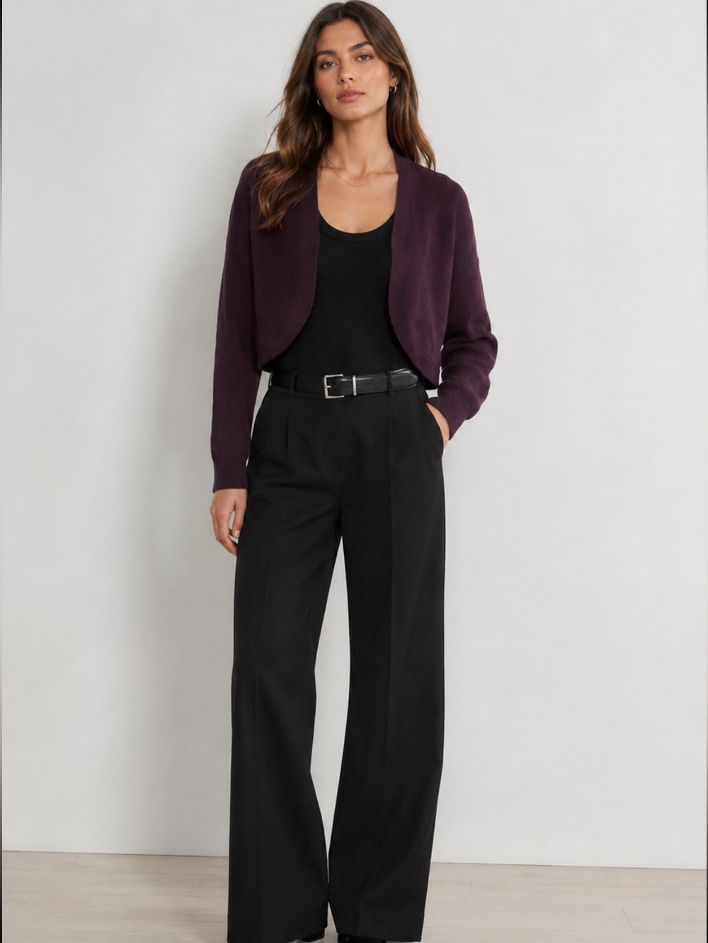 Aritzia - Picture 2 of 7